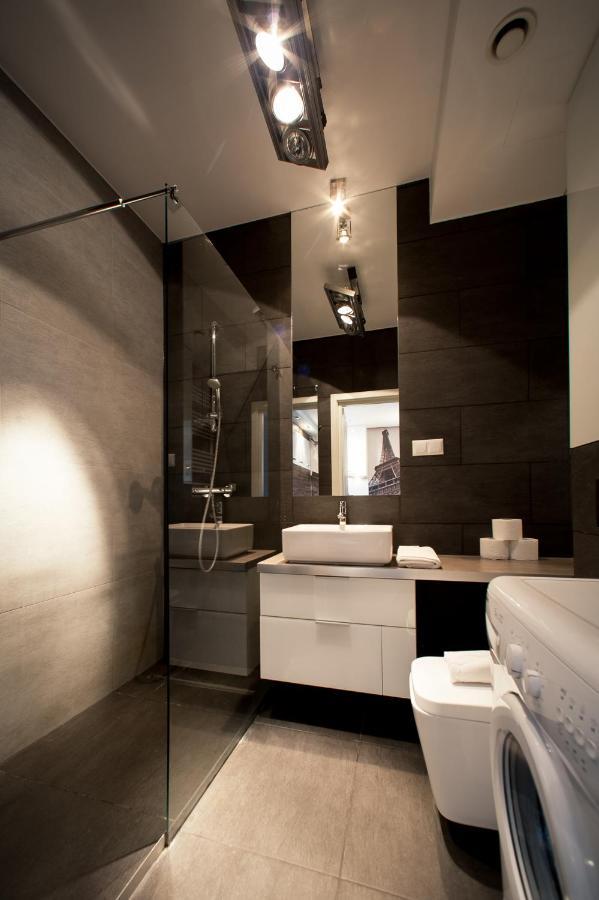 Platinum Towers Luxury Apartments Варшава Екстер'єр фото